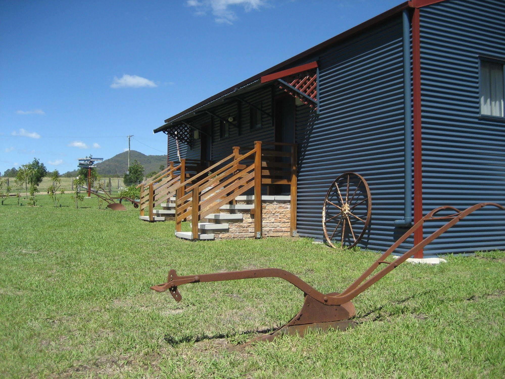 The Wattle Lodge Glendon Brook Exteriör bild